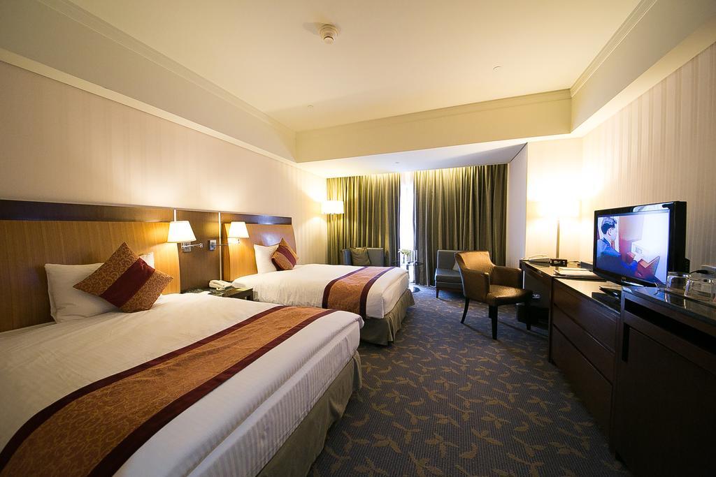 Evergreen Plaza Hotel - Tainan Chambre photo Deluxe Room