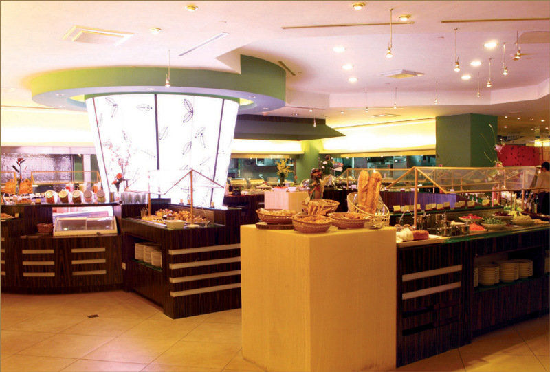 Evergreen Plaza Hotel - Tainan Extérieur photo The buffet at the hotel